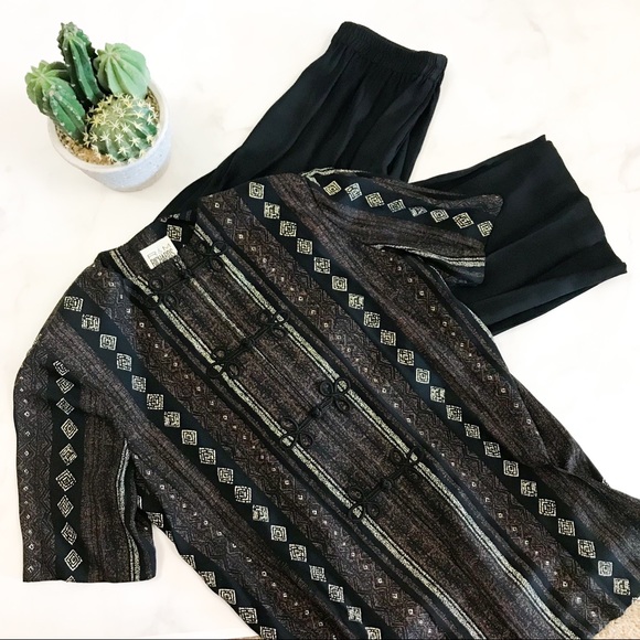 R & M Richards Pants - Two Piece Southwest Print Pant Suit